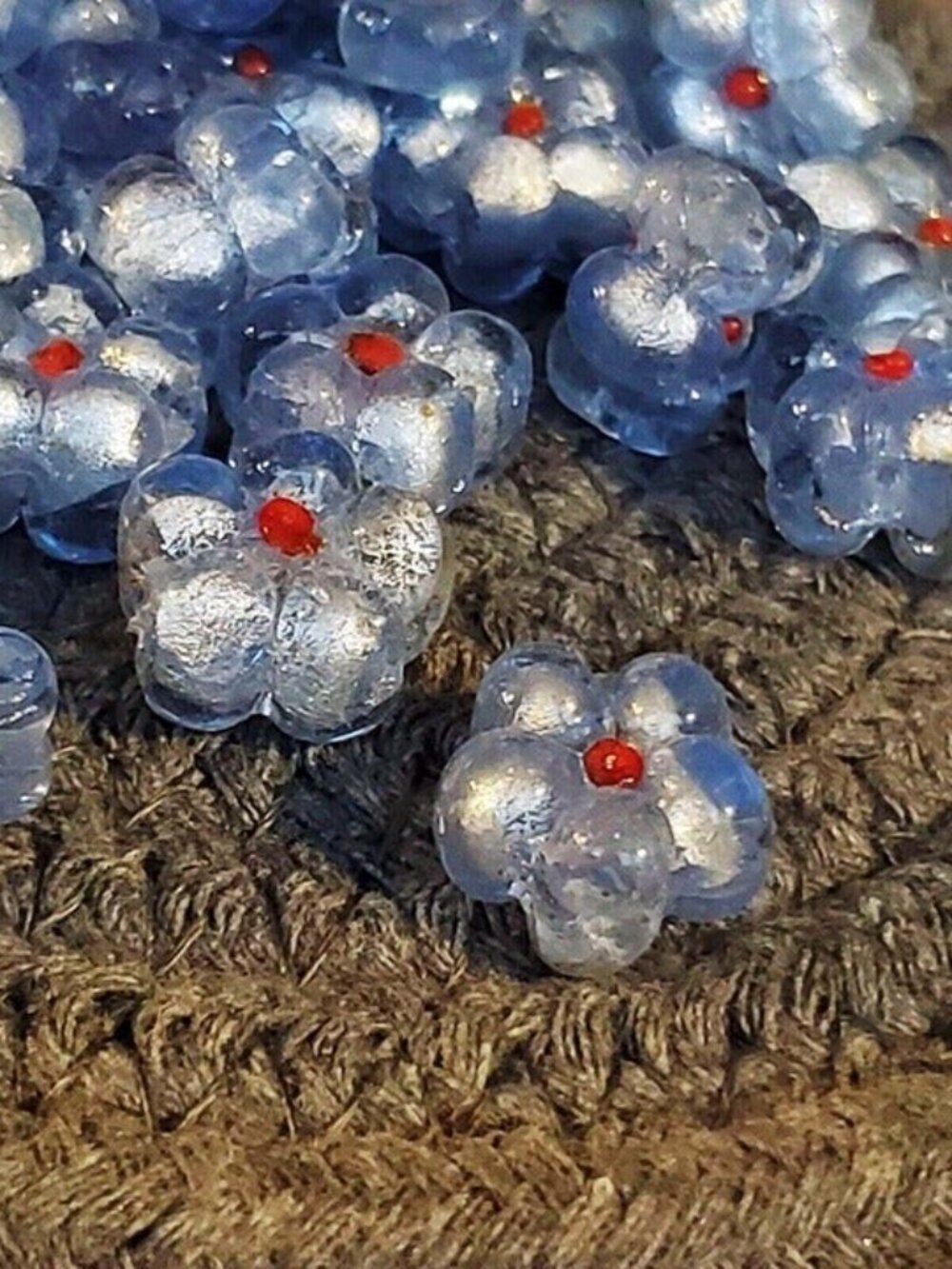 Vintage Icy Blue Handcrafted India Glass Flower Beads with Silver Foil 5 pcs - Picture 5 of 11
